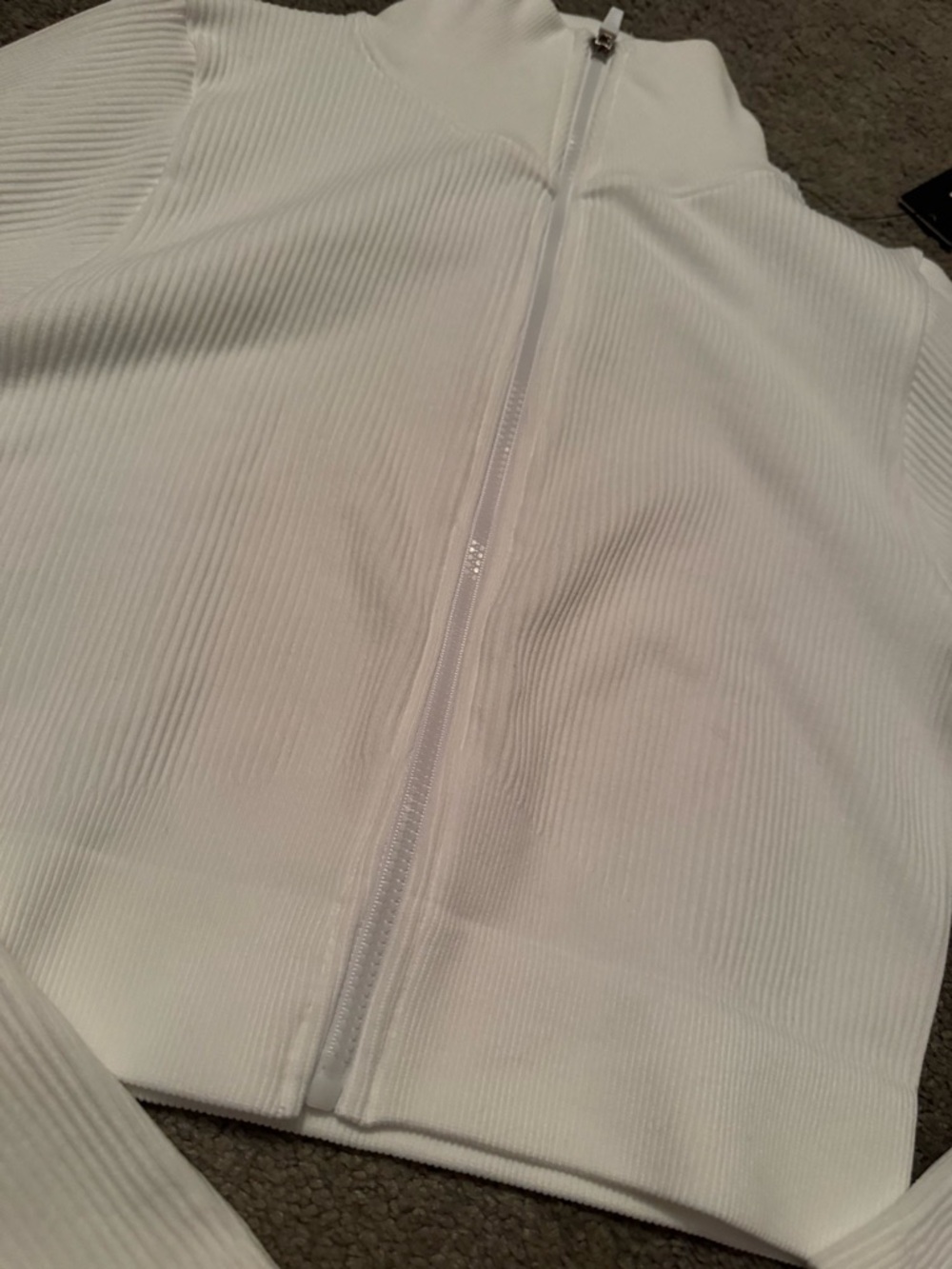 Cropped Zip-Front Ribbed Jacket - White - Picture 2 of 3